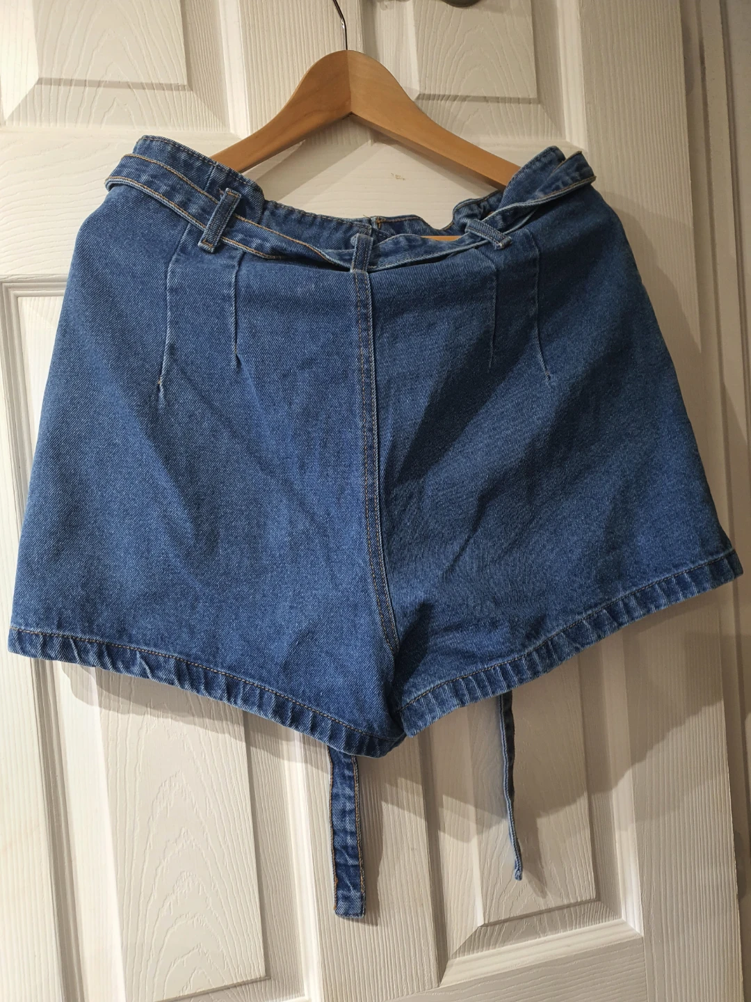 Paper Bag Denim Shorts Size 9 - photo 2