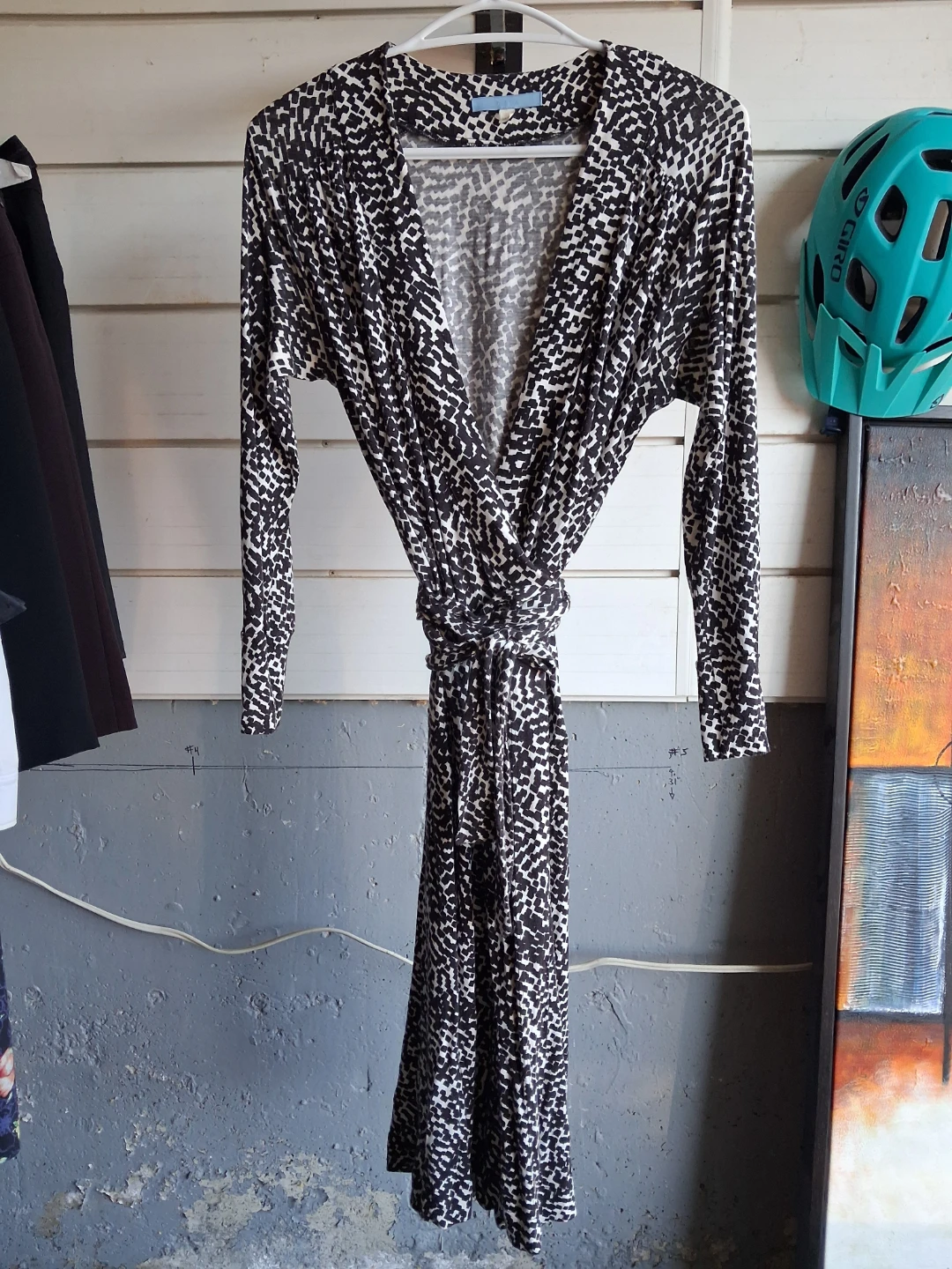 Women's Black & White Print Wrap Dress