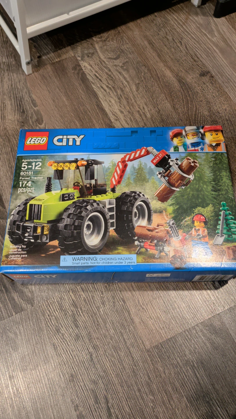 LEGO City Forest Tractor 60181 Building Toy - photo 2