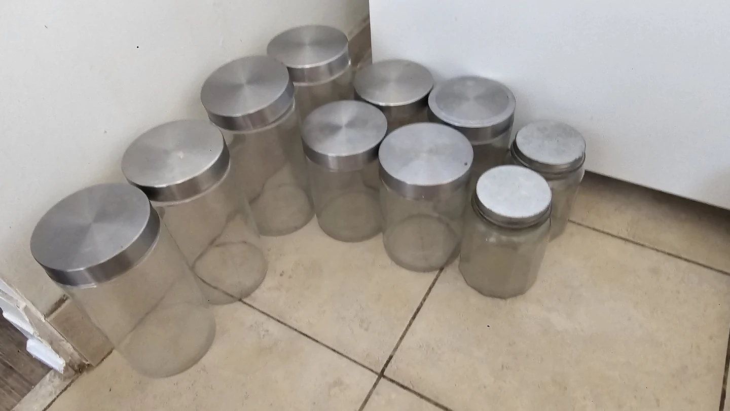 Set of 10 Glass Jars with Metal Lids - photo 3
