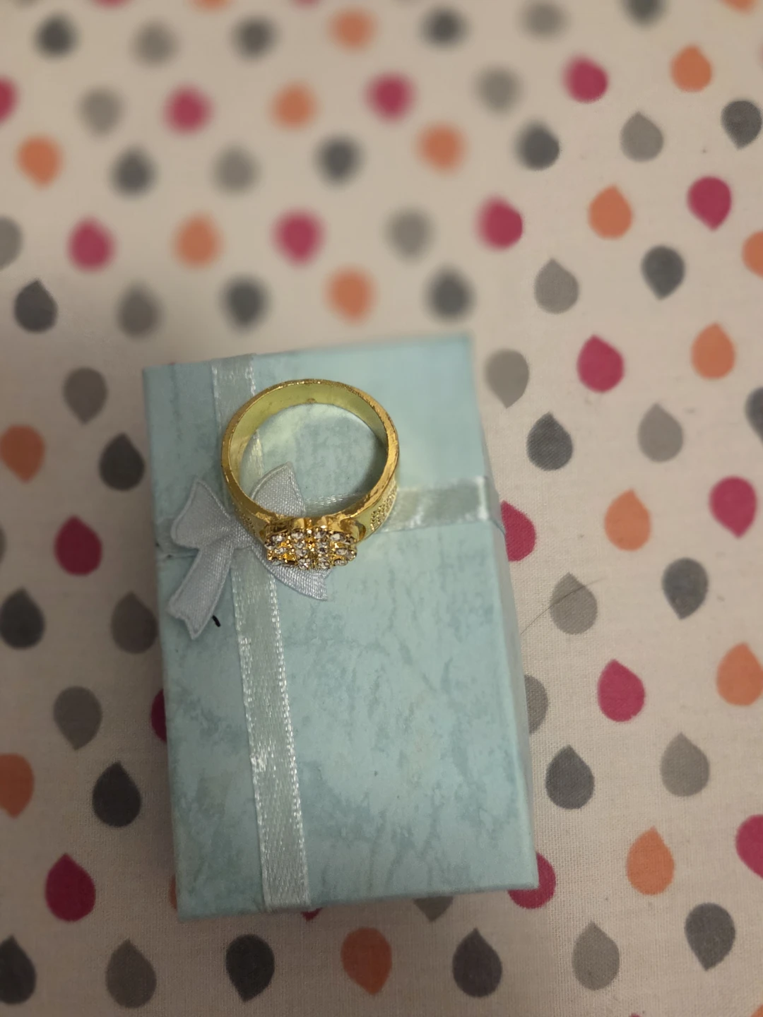 Gold tone ring with rhinestones - photo 4
