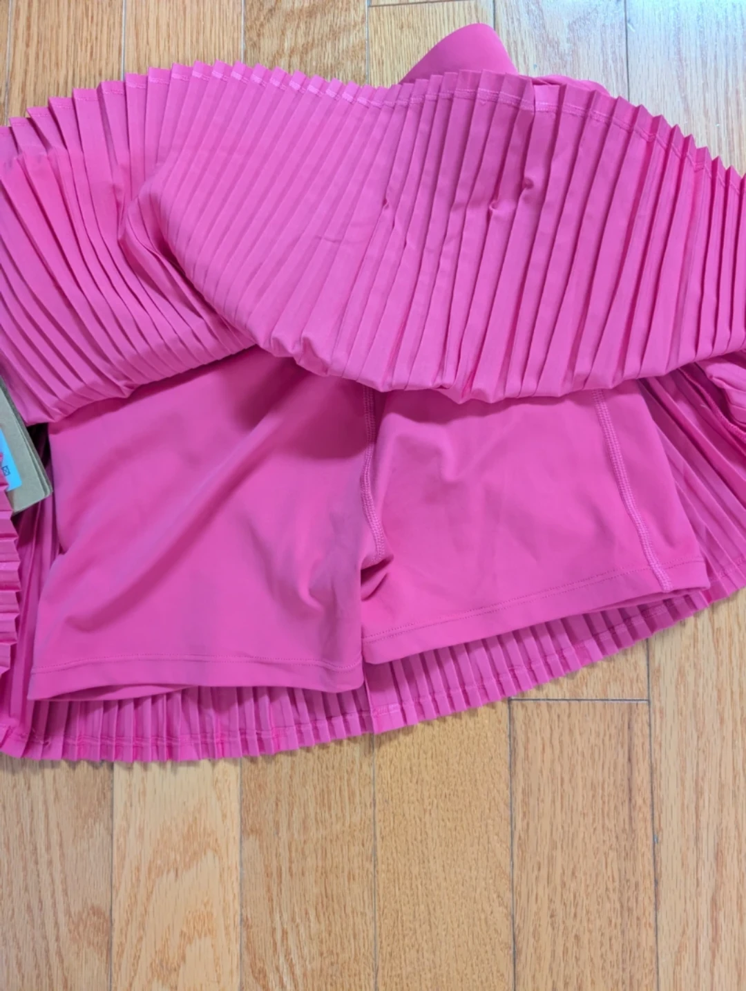 Brand new KUTOOK Pink Pleated Skort Size M/6 - photo 2