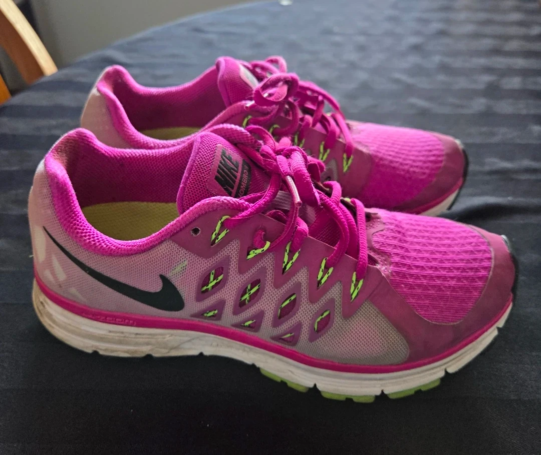 Nike Vomero 9 Women's Running Shoes - photo 4