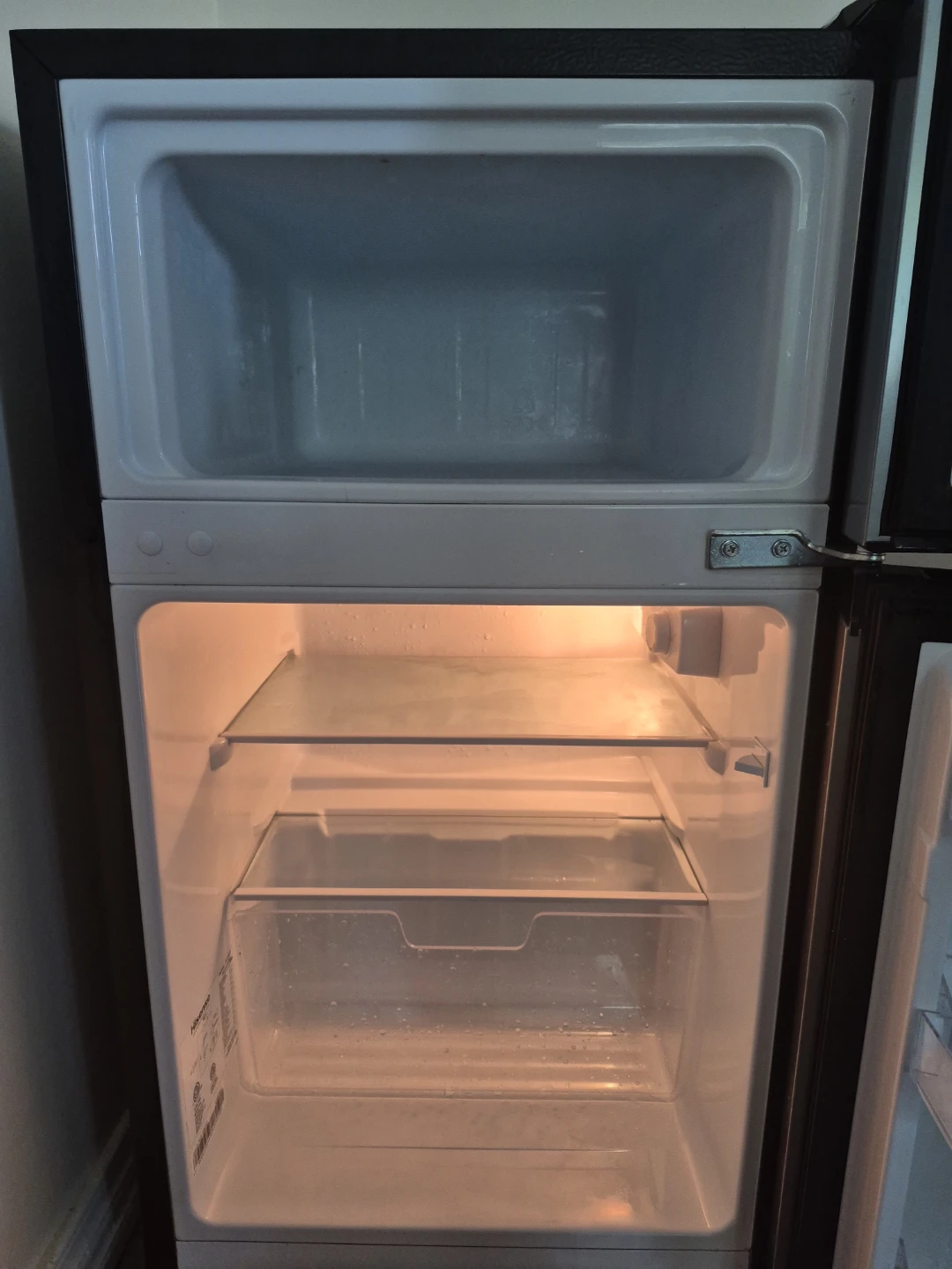 Hisense 3.1 Cu. Ft. Compact Refrigerator – Rarely Used – $180 - photo 4