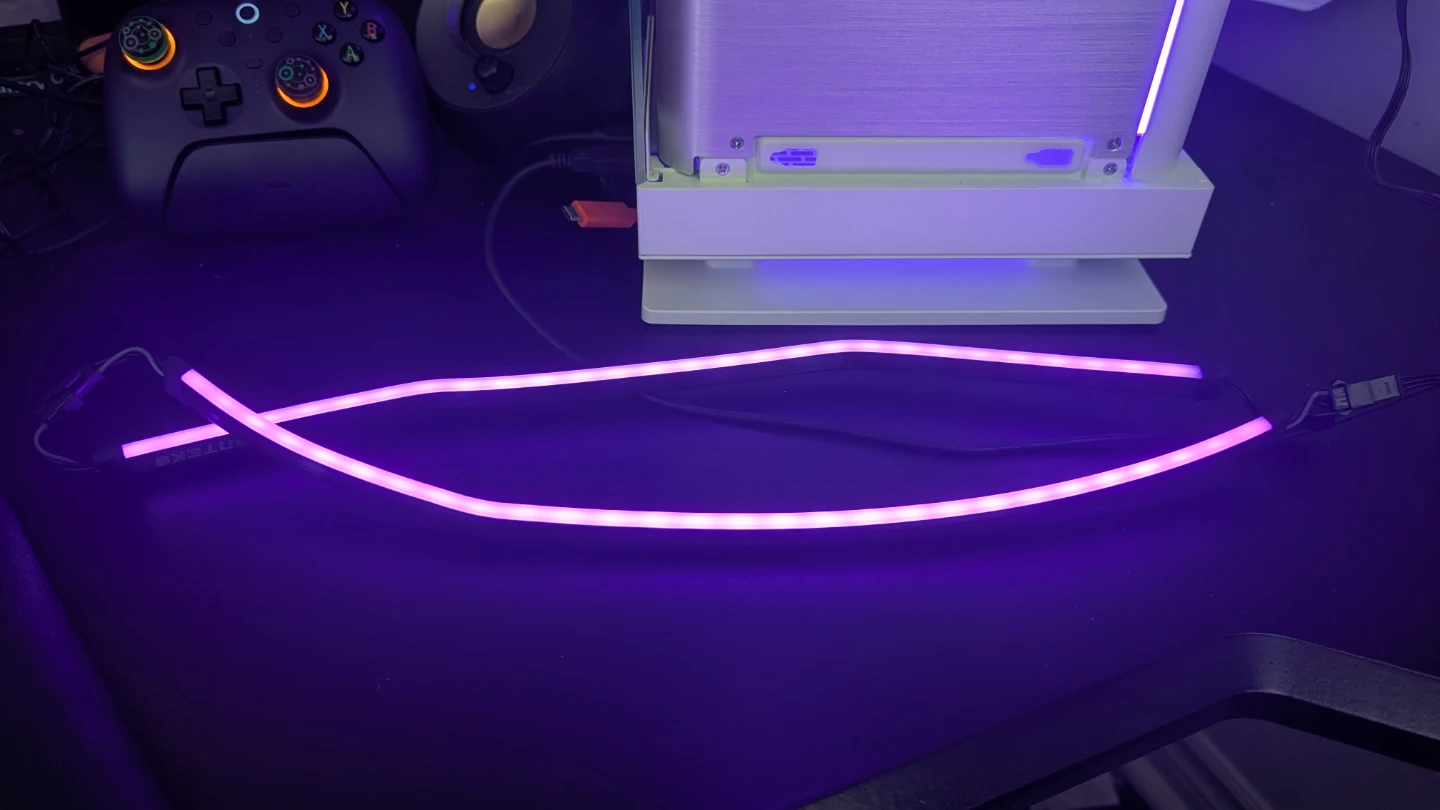 Phanteks NEON Digital-RGB LED Strip Combo Set - photo 3
