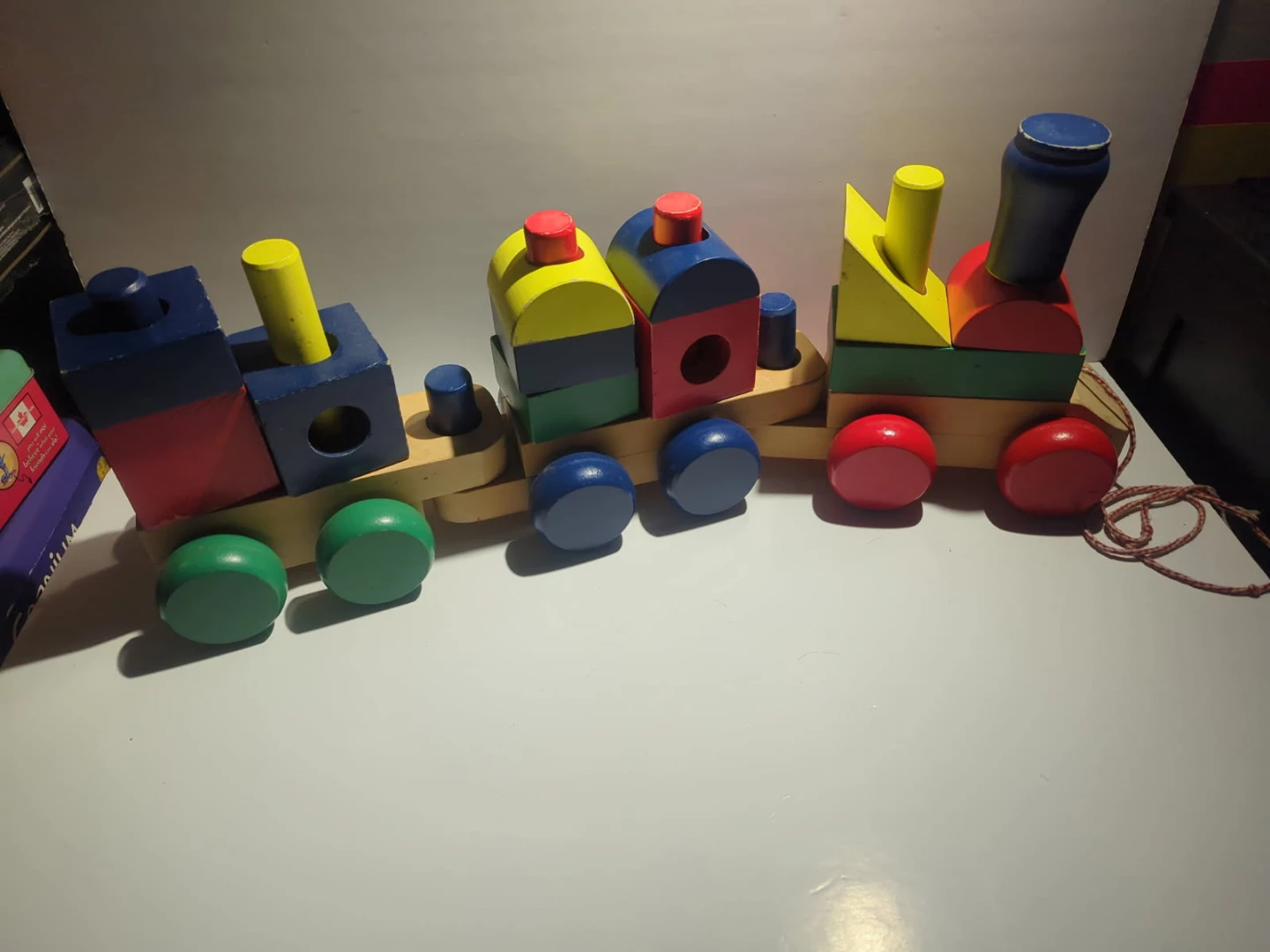 Wooden pull train toy