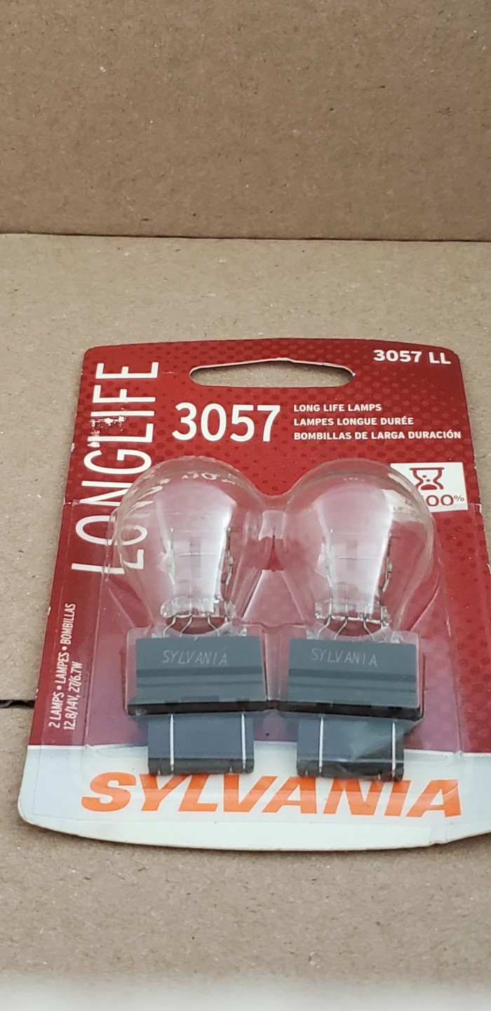 Sylvania Longlife 3057 LL 2-Pack Light Bulbs