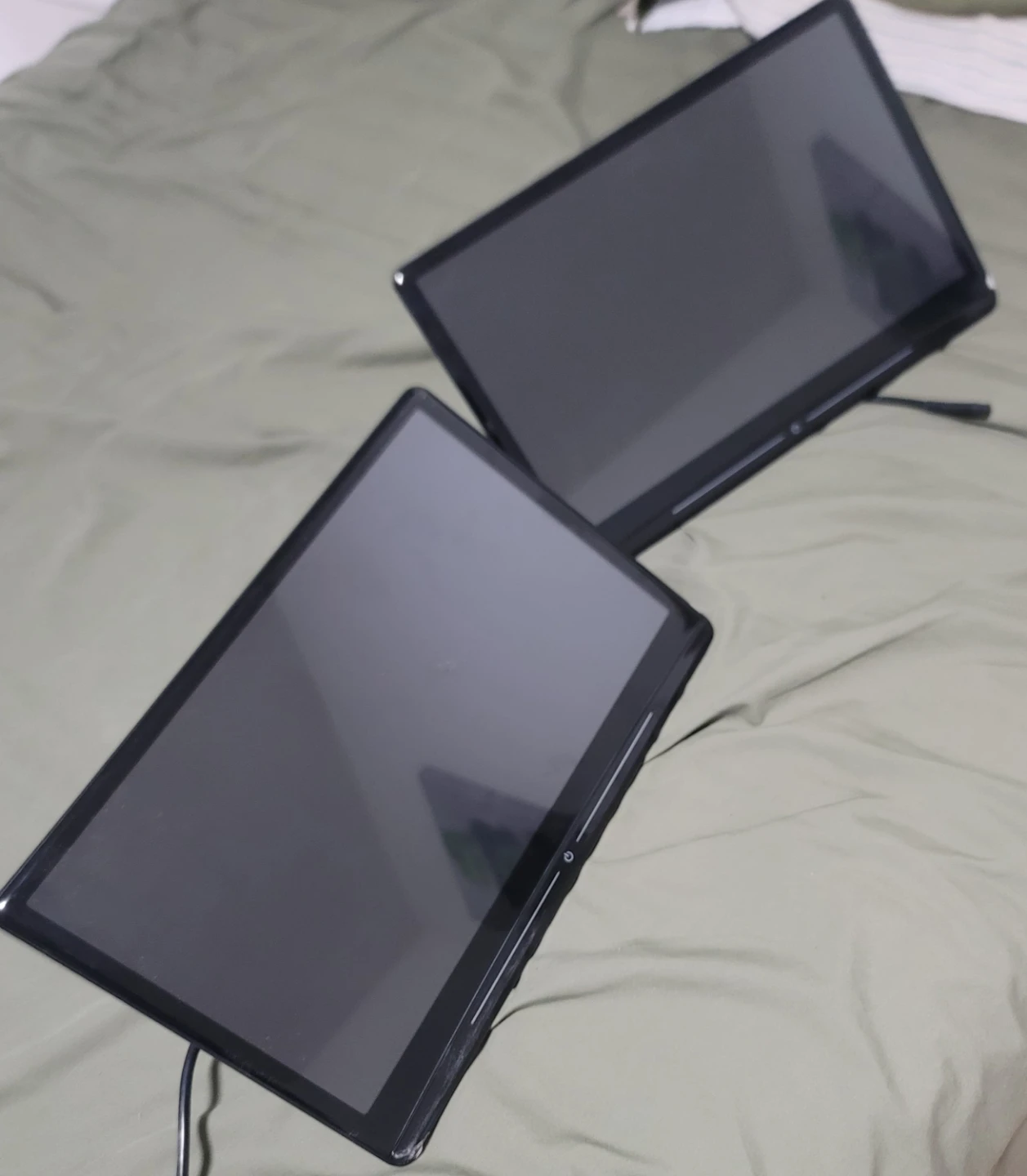 BIG SUV Rear Seat Entertainment Screens - photo 2