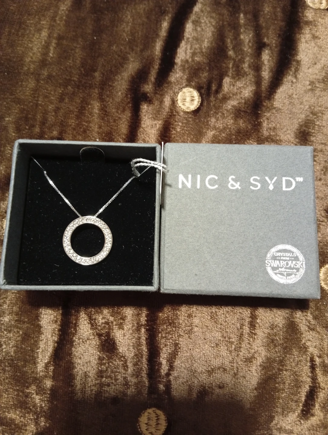 NIC & SYD Circle Pendant Necklace with Swarovski Crystals - photo 2