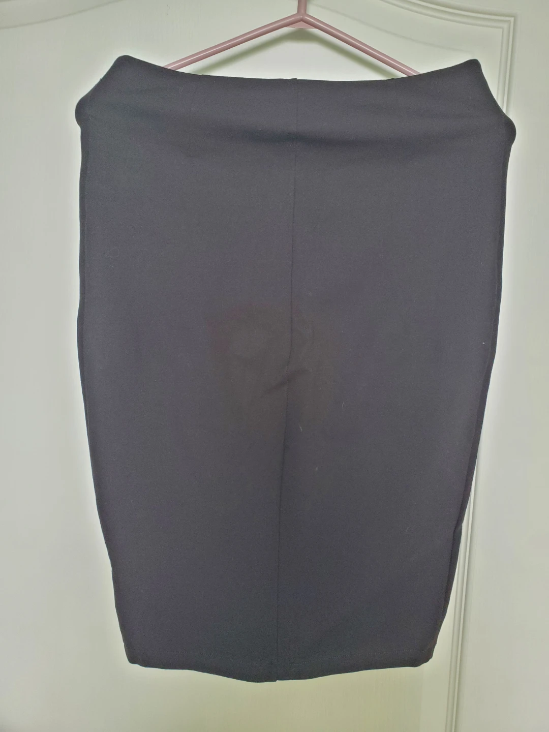 Romeo & Juliet Couture Black Pencil Skirt - photo 2