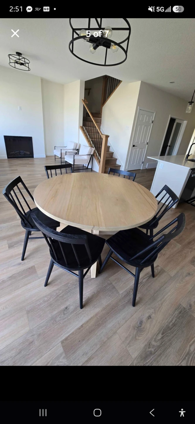 Round Hardwood Dining Table - photo 3