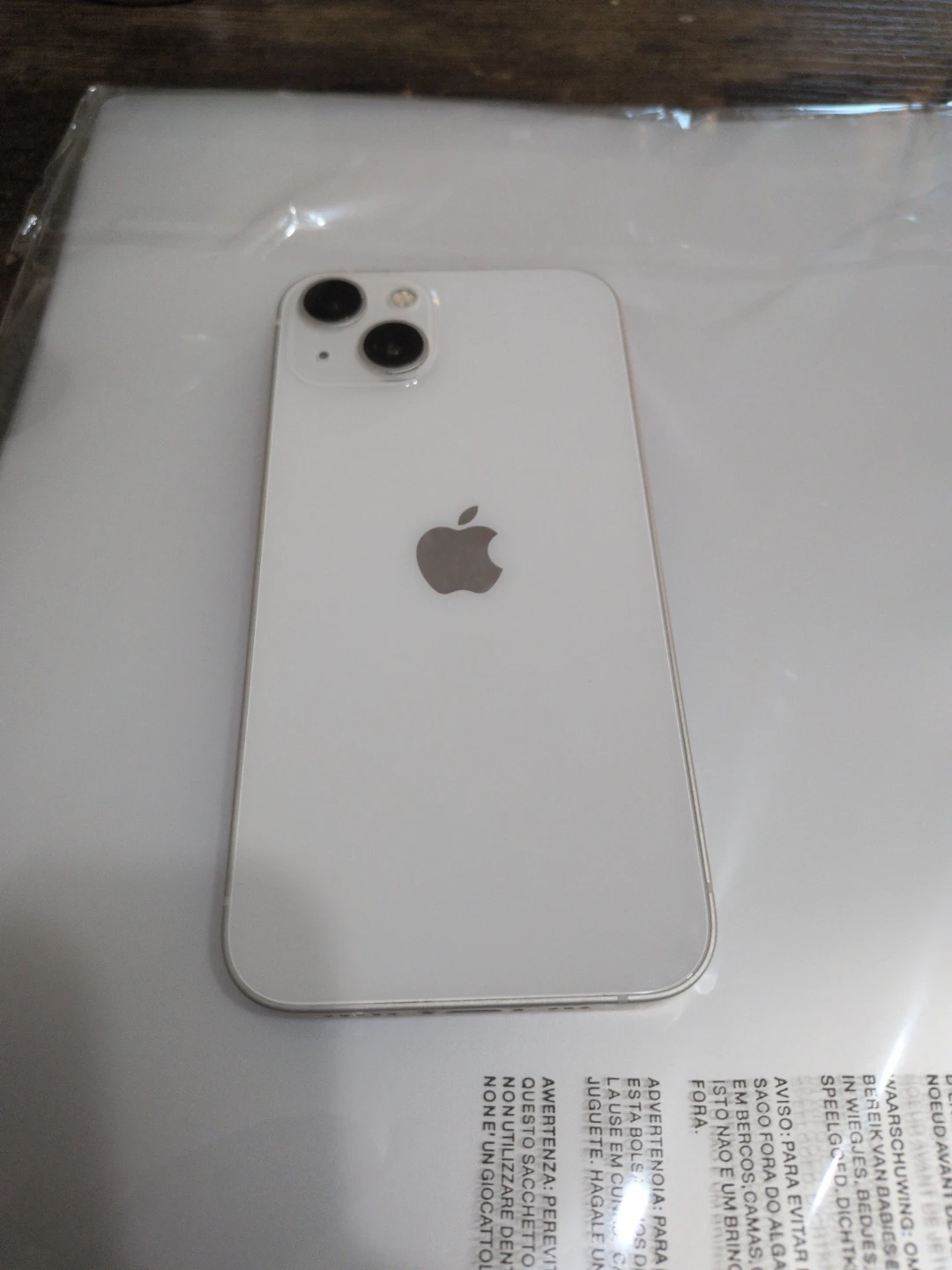 Unlocked iPhone 13 128GB White