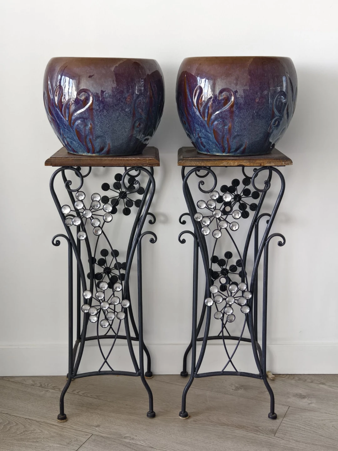 Decorative Ornate Wrought‑Iron Stand with a free ceramic pot - photo 2