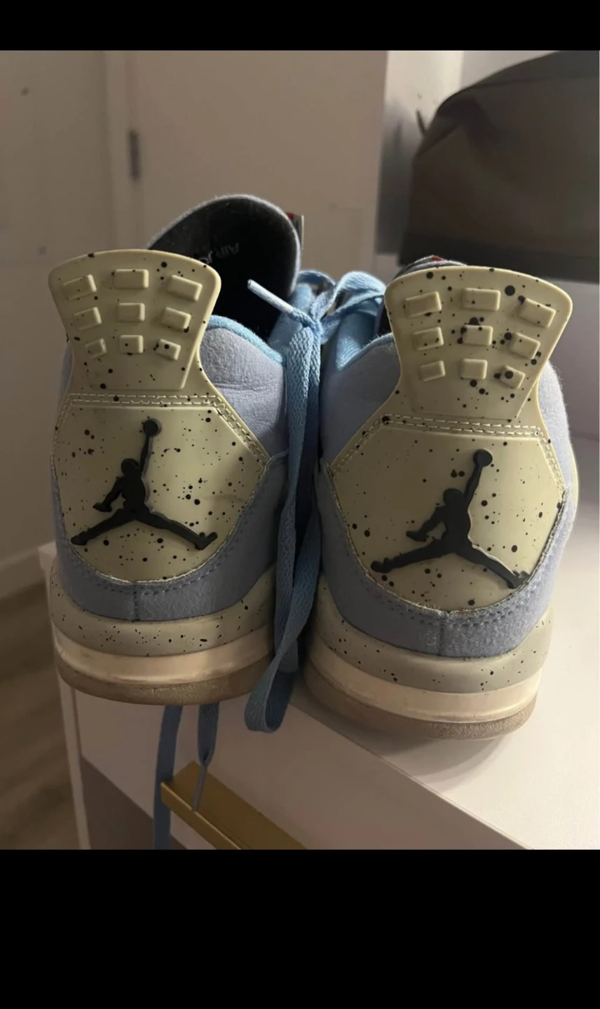 Air Jordan 4 "University Blue" Sneakers - photo 3