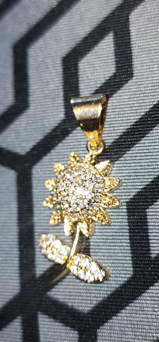 Sunflower gold plated Pendant with Rhinestones - photo 2