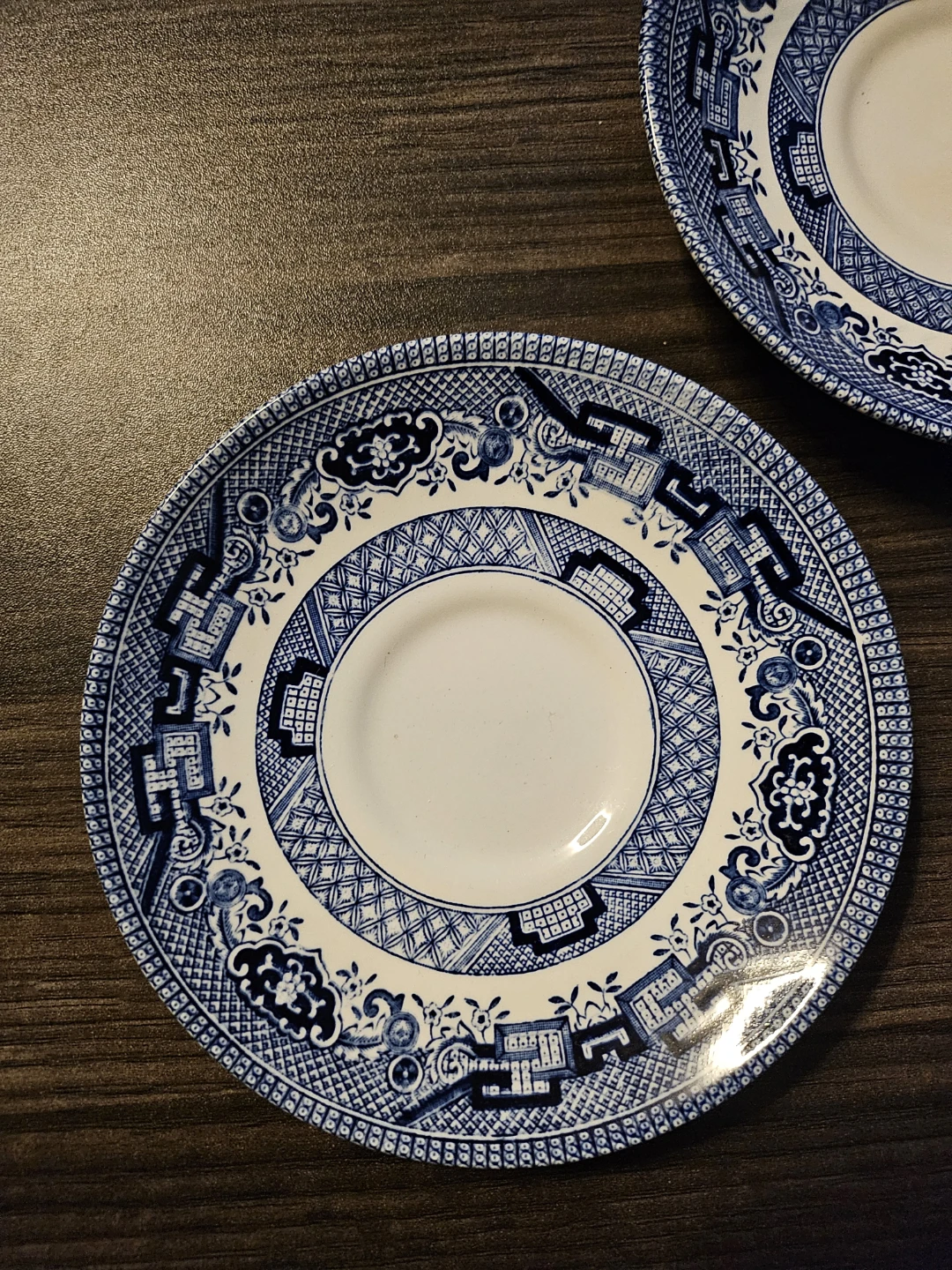 Blue Willow Teacup and Saucer Set - photo 5