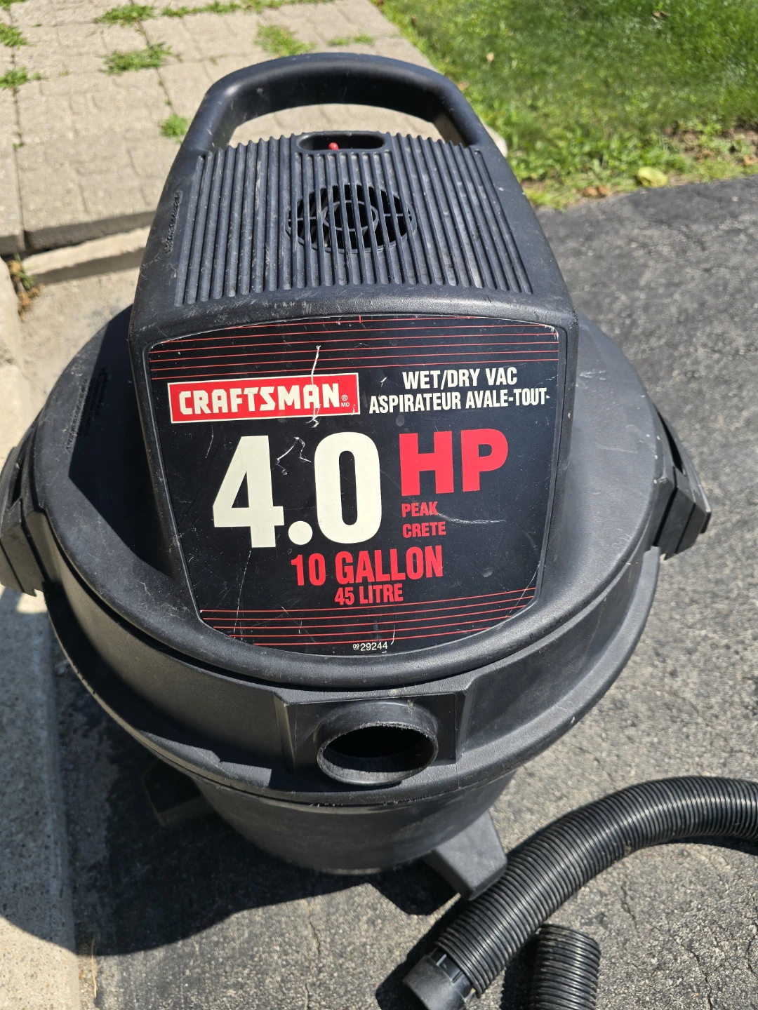 Craftsman Wet/ Dry Vac. 4.0HP 45 Liters - photo 2