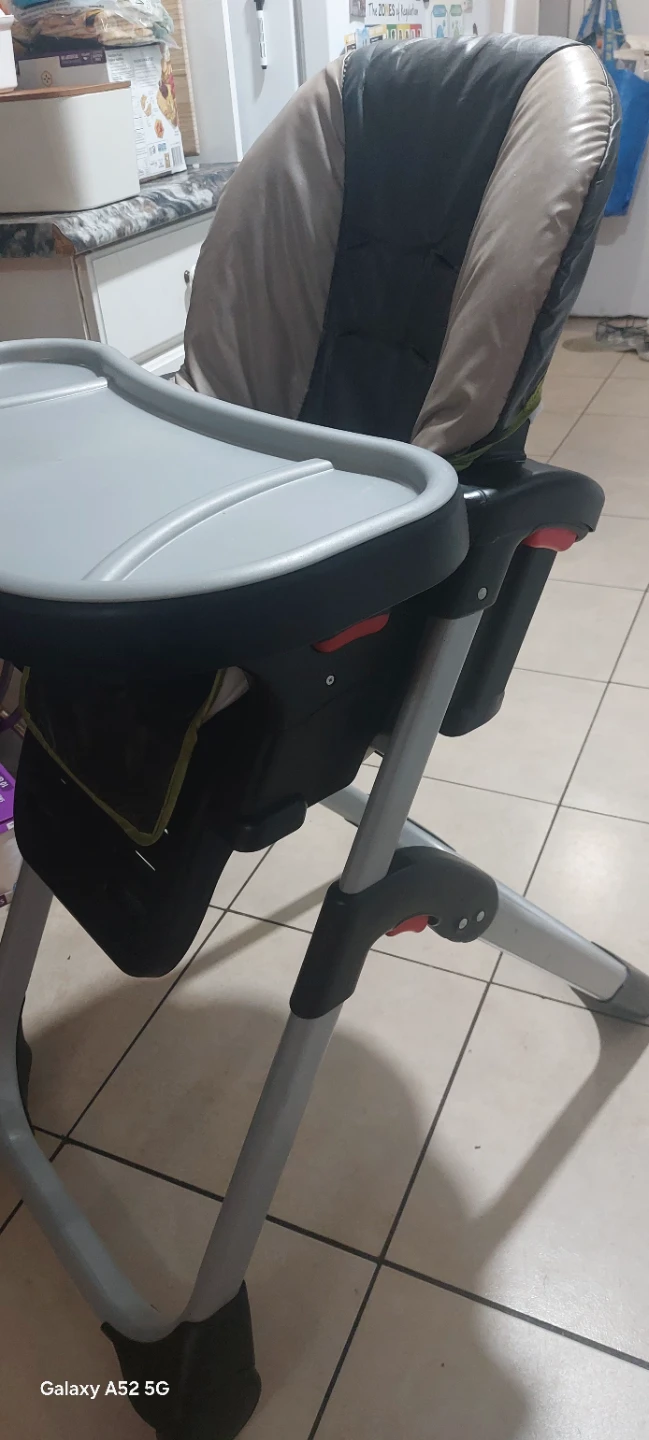 Graco High Chair - photo 3