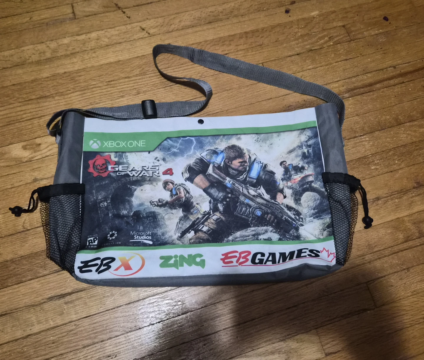 Xbox One Gears of War 4 and Battlefield 1 Messenger Bag