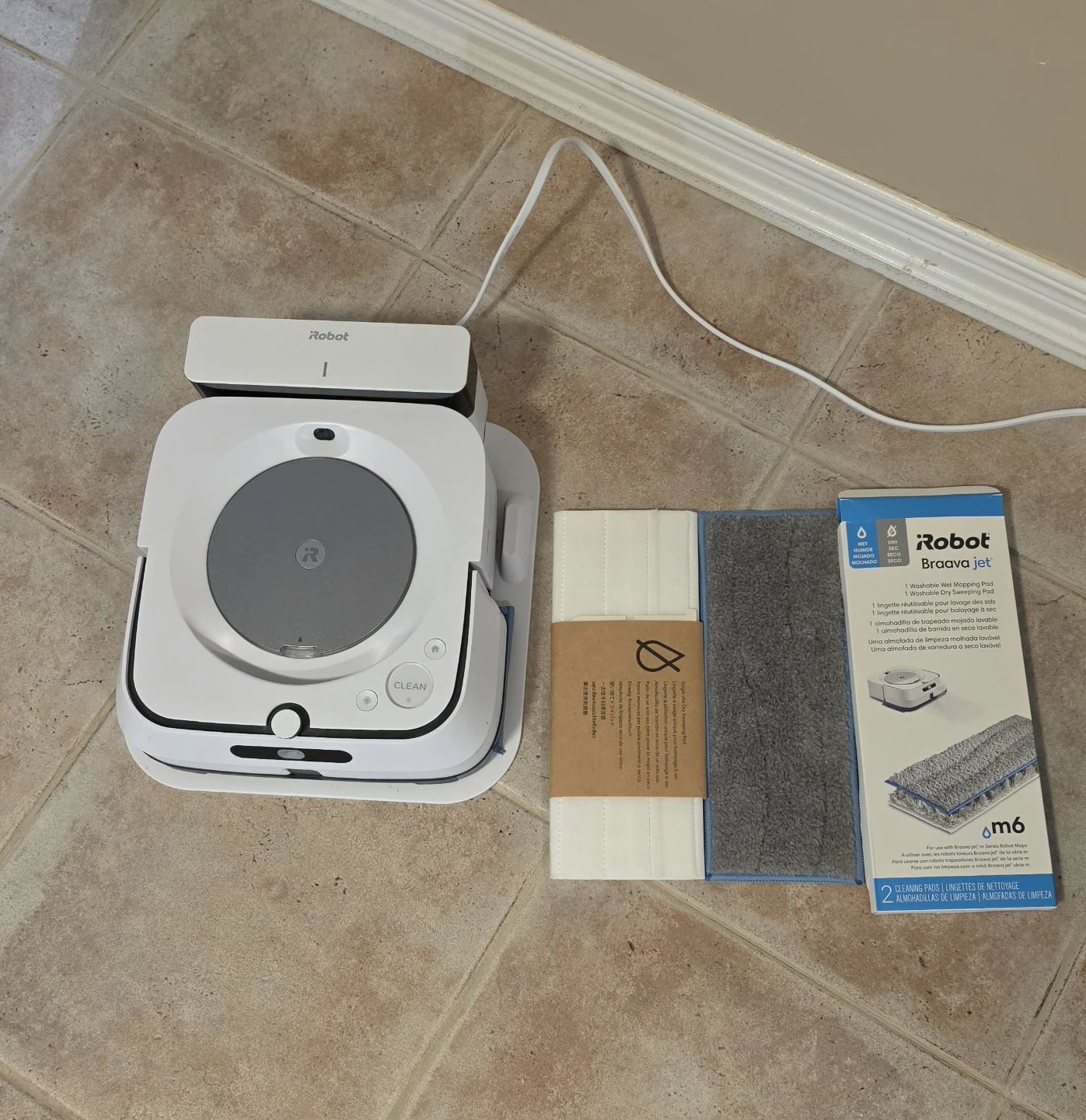 iRobot Braava Jet M6 - Robot Mop