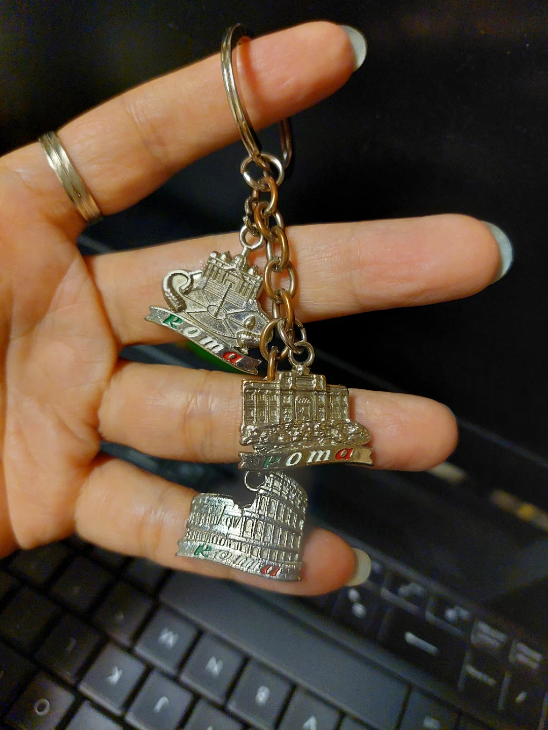 Roma Souvenir Keychain w 3 charms