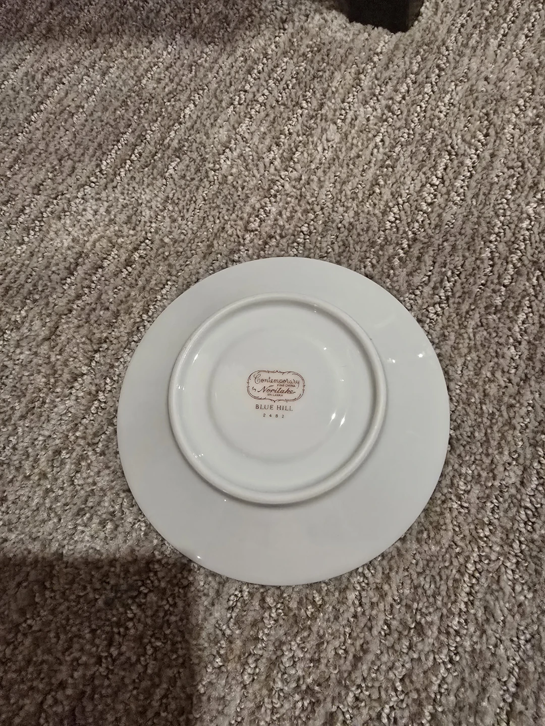 Contemporary Blue Hill Dinnerware Set - photo 3
