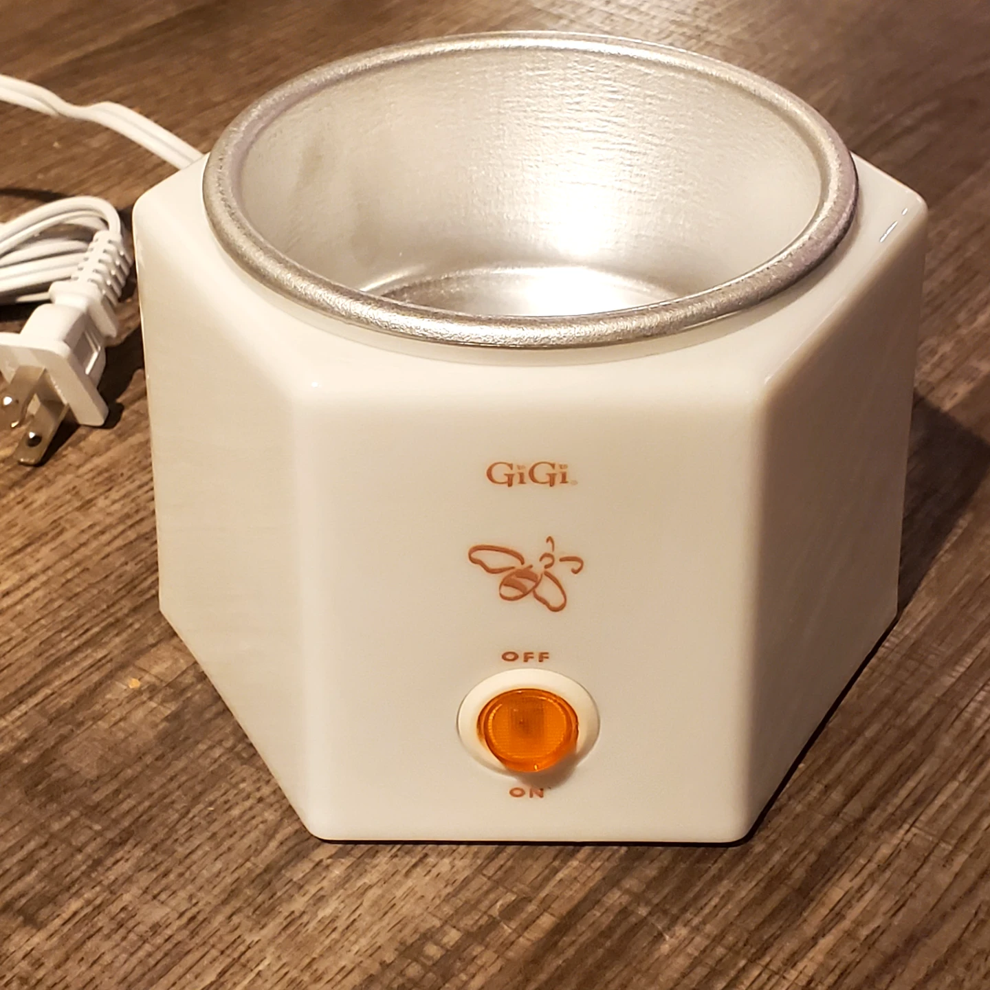GiGi Space Saver Wax Warmer - New - Open Box - photo 2
