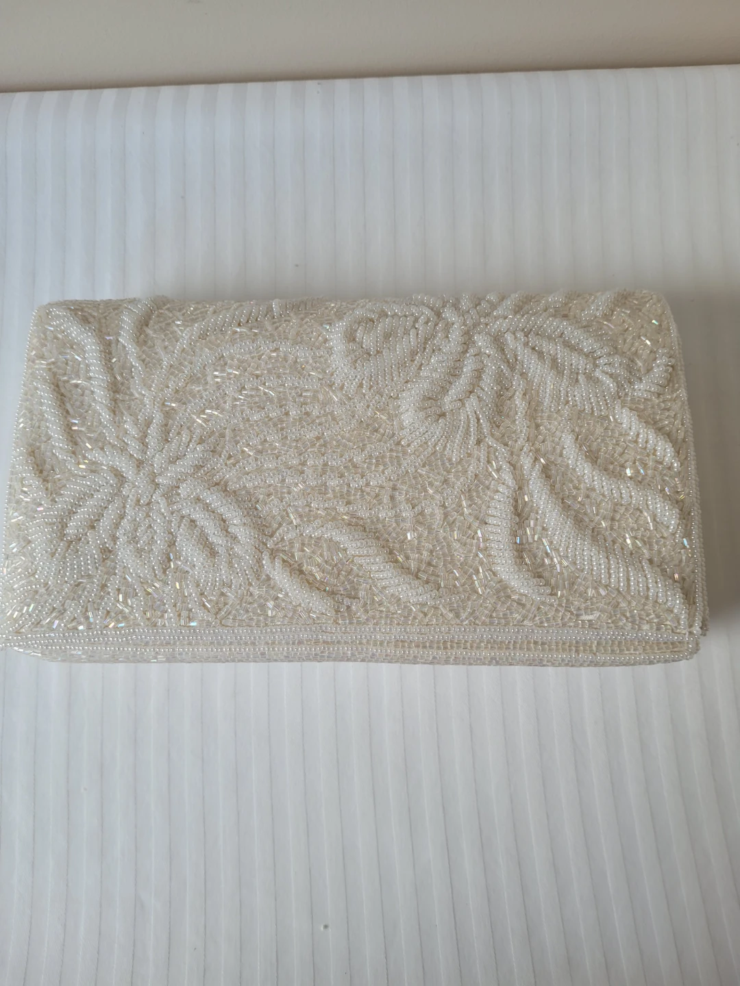 Beaded Clutch Purse with Gold Chain