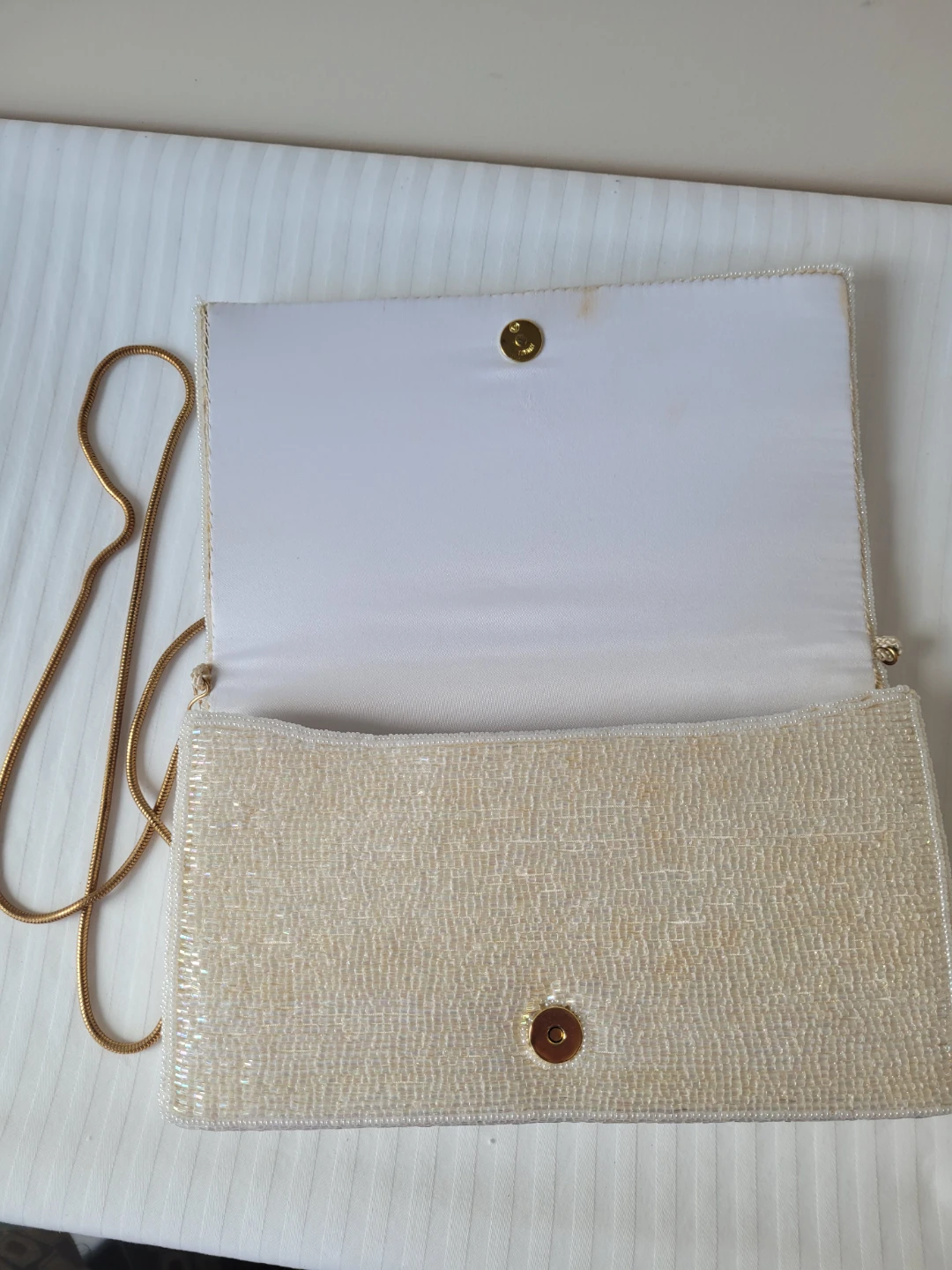 Beaded Clutch Purse with Gold Chain - photo 2