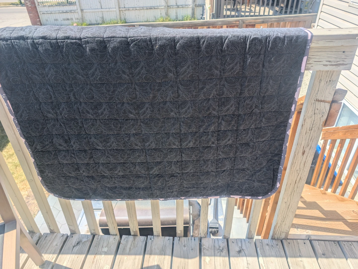 Hugged hippo weighted blanket - photo 3