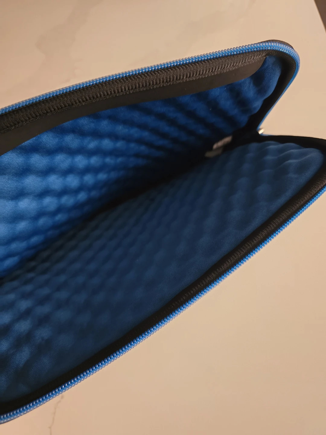 ZOOM Padded Laptop Sleeve Case - photo 2