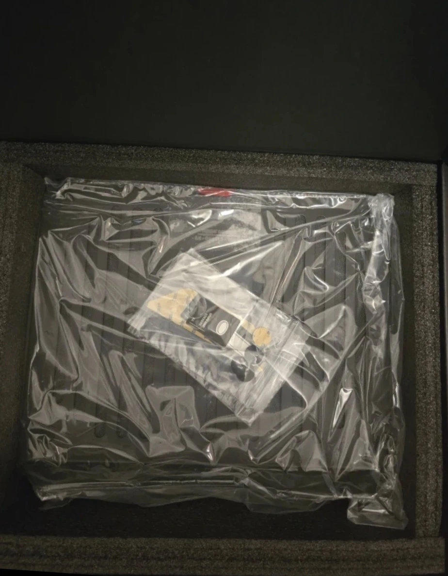 Secretlab MAGNUS Laptop Mount Attachment - Brand New - photo 3
