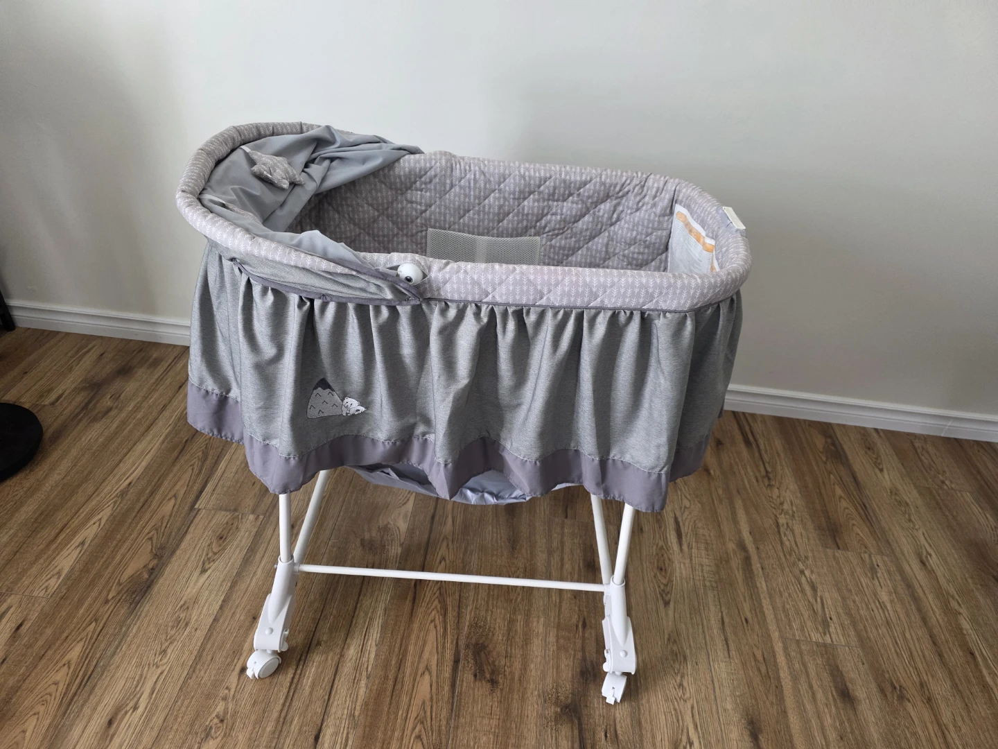 Grey Bassinet with Canopy and Stars - photo 5