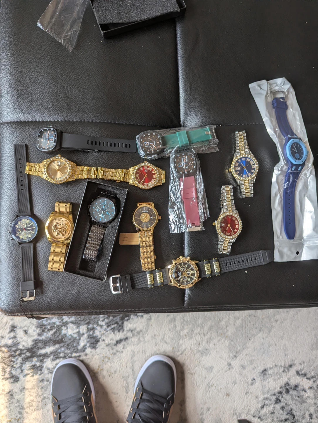 Lot of 11 Men's Fashion Watches
