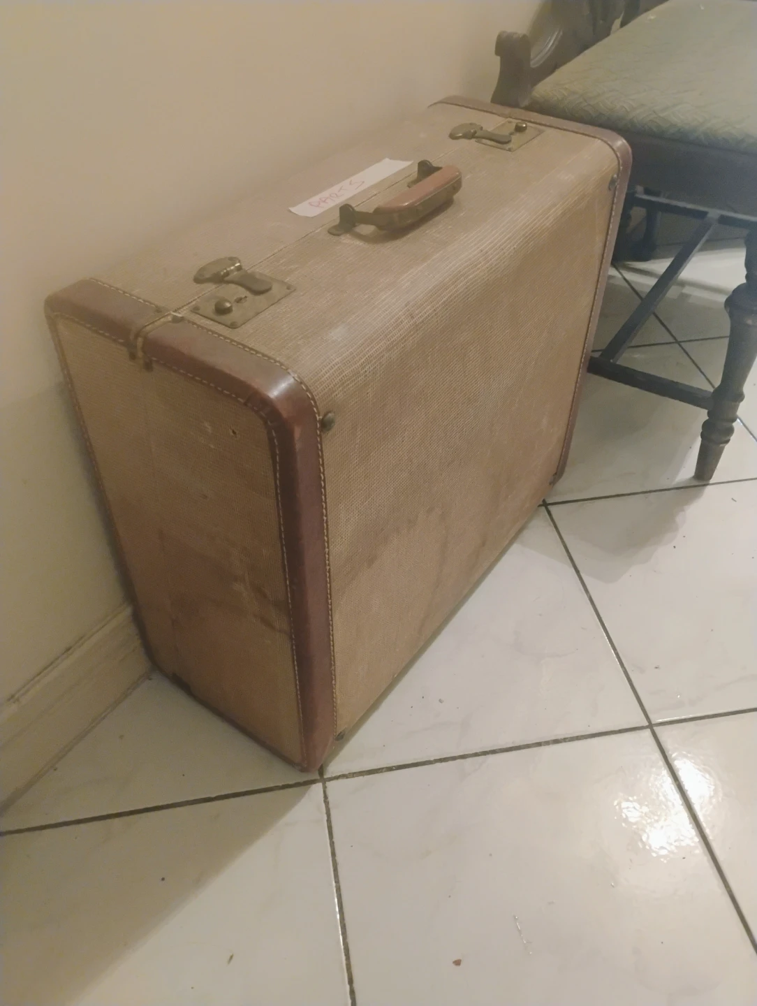 Accordion vintage suitcase