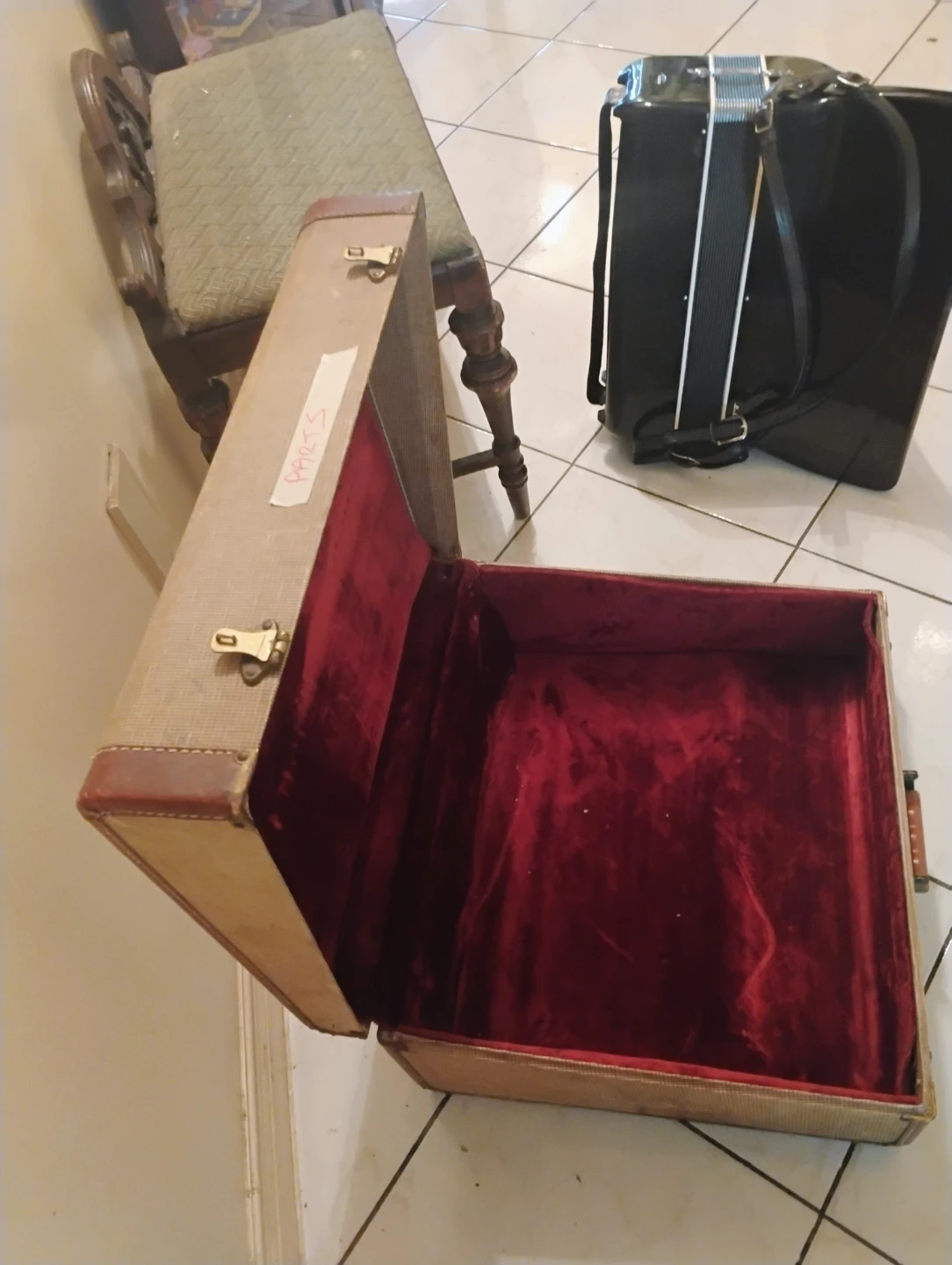 Accordion vintage suitcase - photo 4
