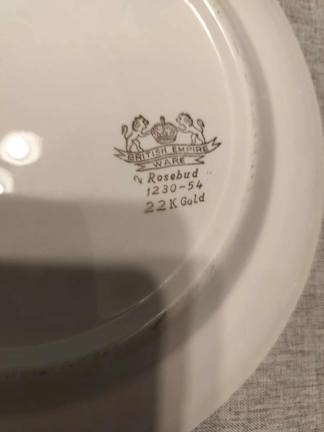 British Empire Ware Rosebud 22K Gold Plate - photo 2