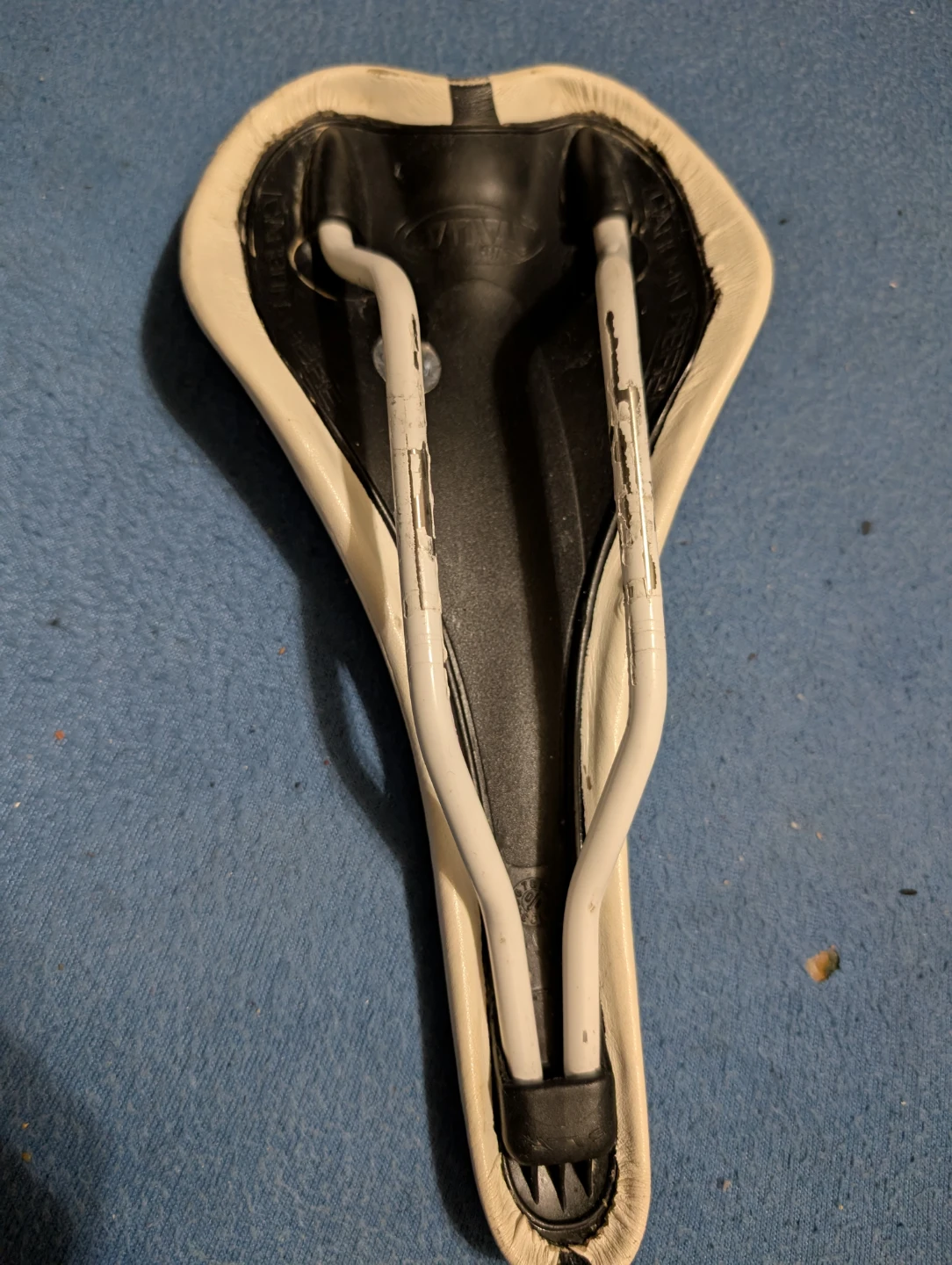High end bike saddle - photo 3