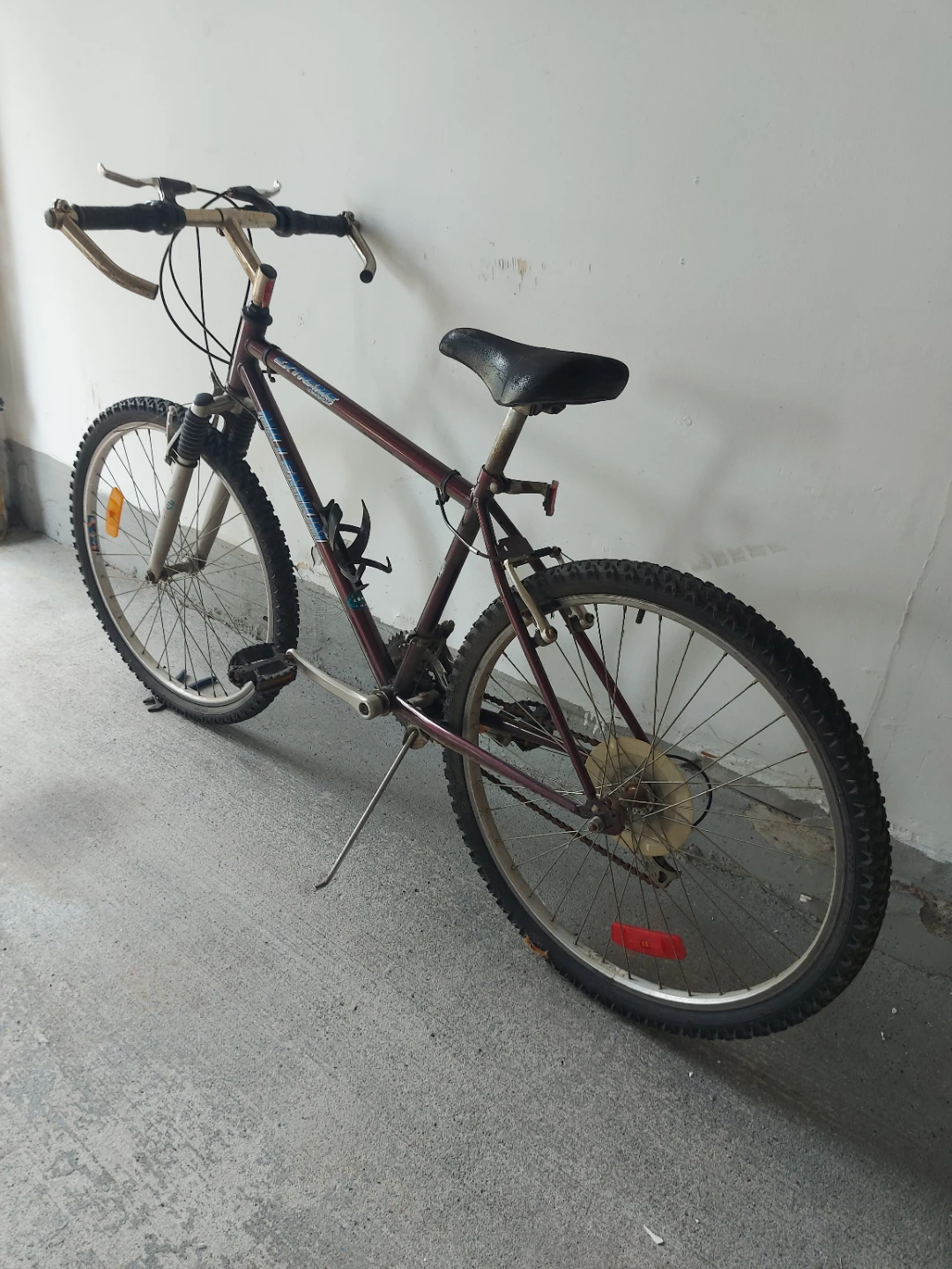 KHS Mountain Bike - photo 3