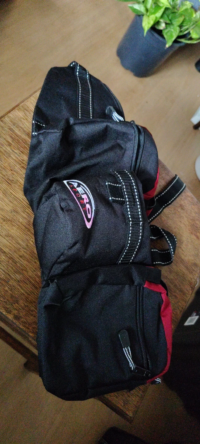 Aero Bike Saddle Bag with Water Bottle Holder - photo 3