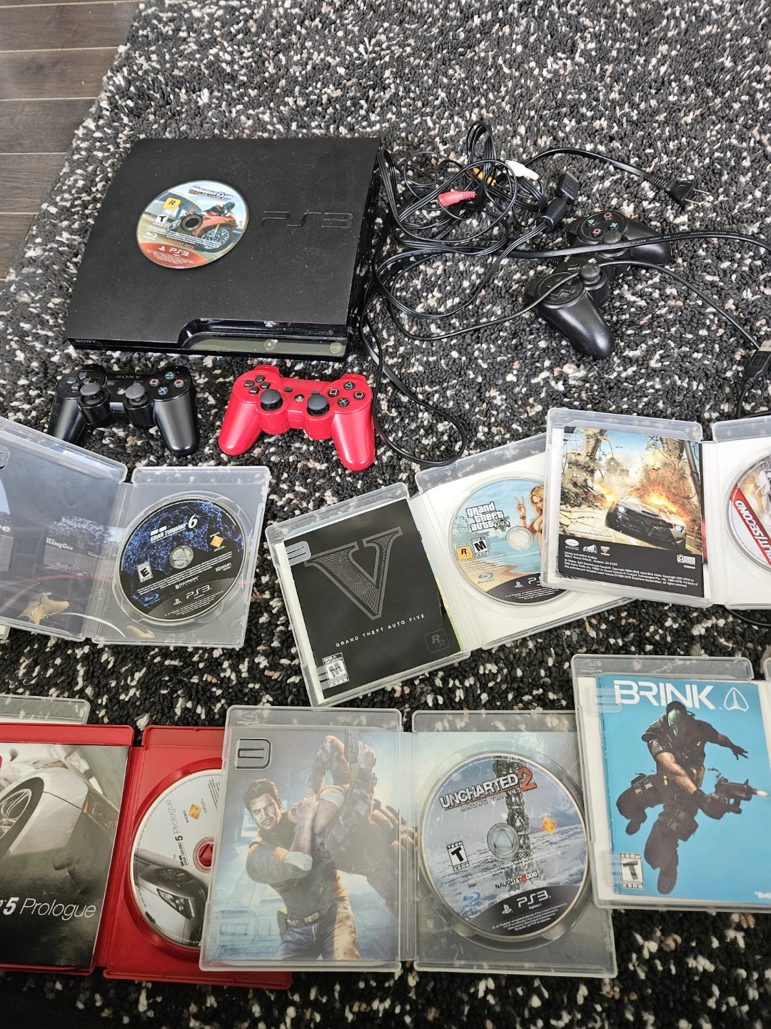 PlayStation 3 Console Bundle with 11 Games & 2 Controllers - photo 5