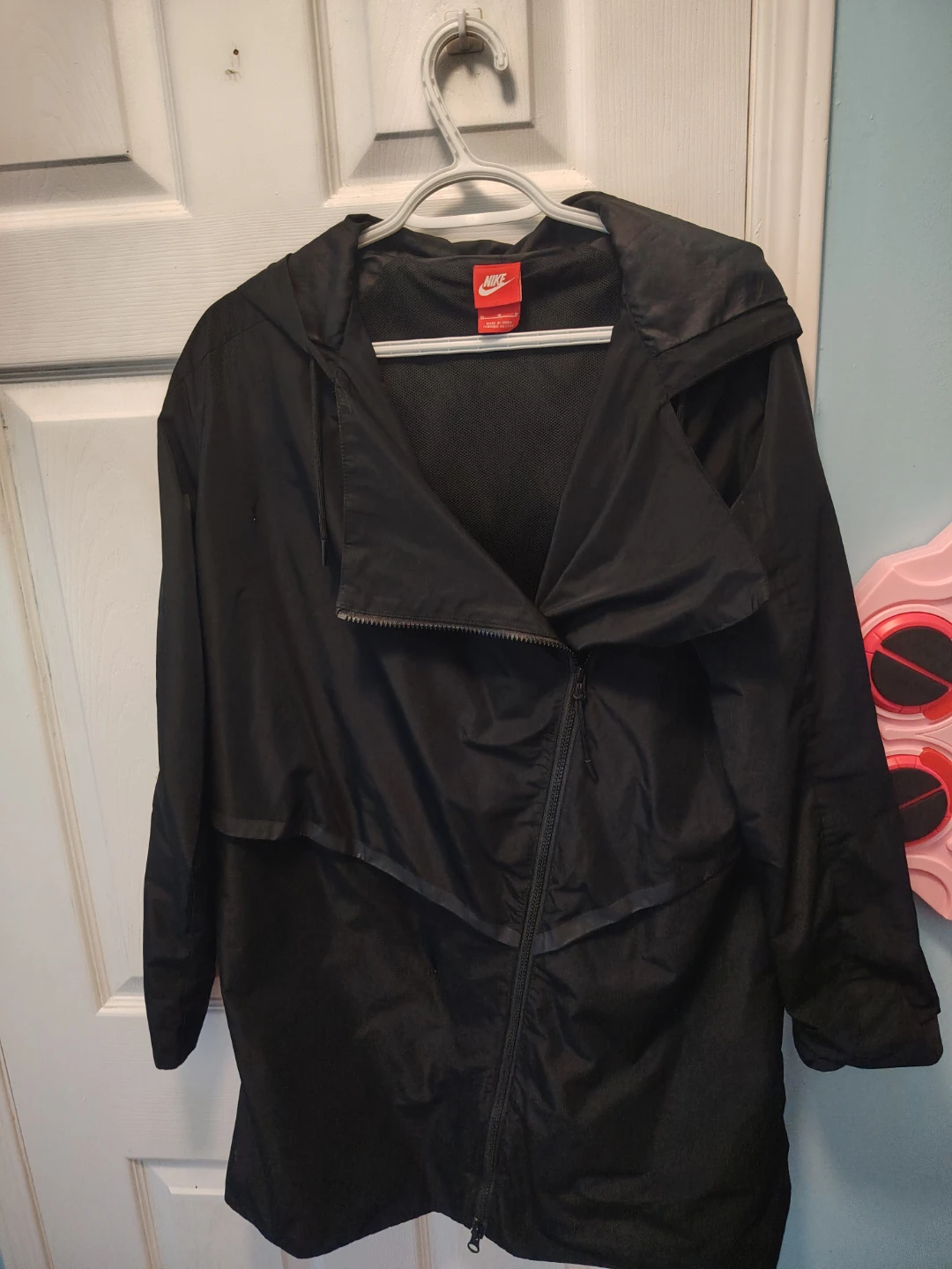 Nike Black Hooded Lightweight Jacket - photo 2