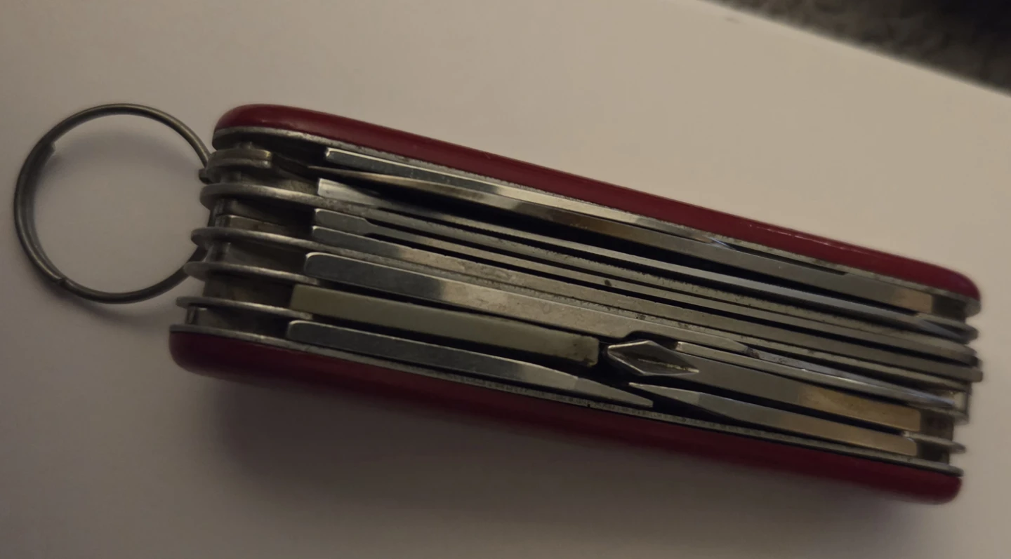 Swiss army pocket knife - photo 3