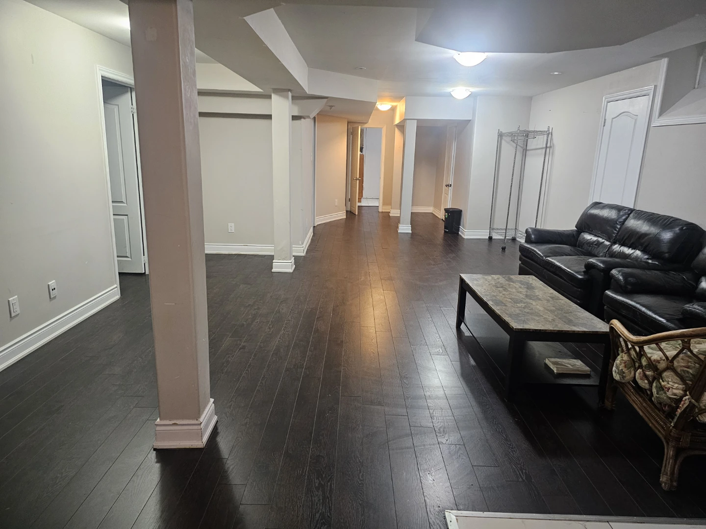 Basement for rent - photo 4
