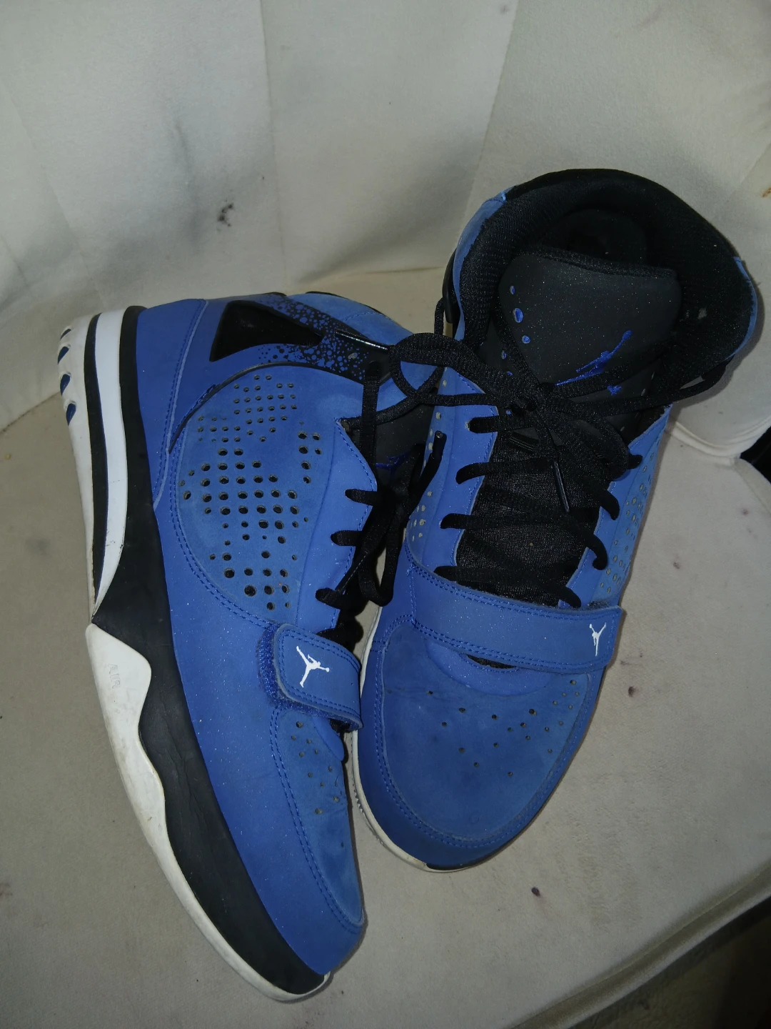Jordan High Top Sneakers