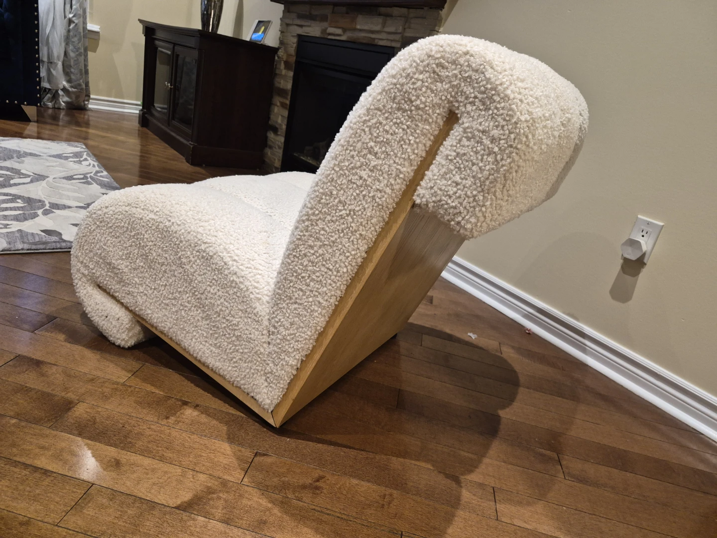 Cream Sherpa Accent Chair - photo 4