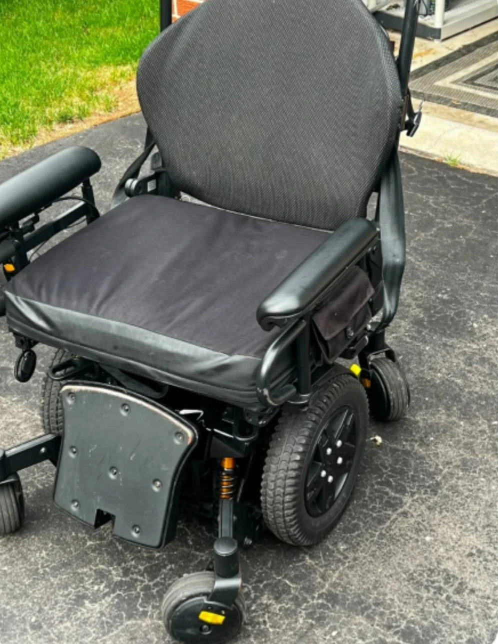 Quantum edge 3 Black Power Wheelchair