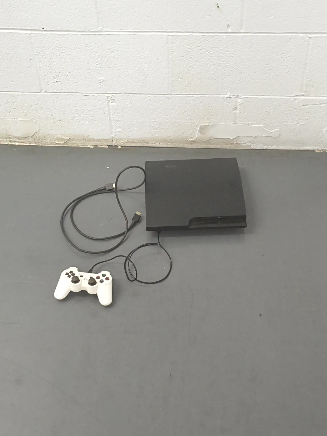 Sony PlayStation 3 Console with Controller - photo 2