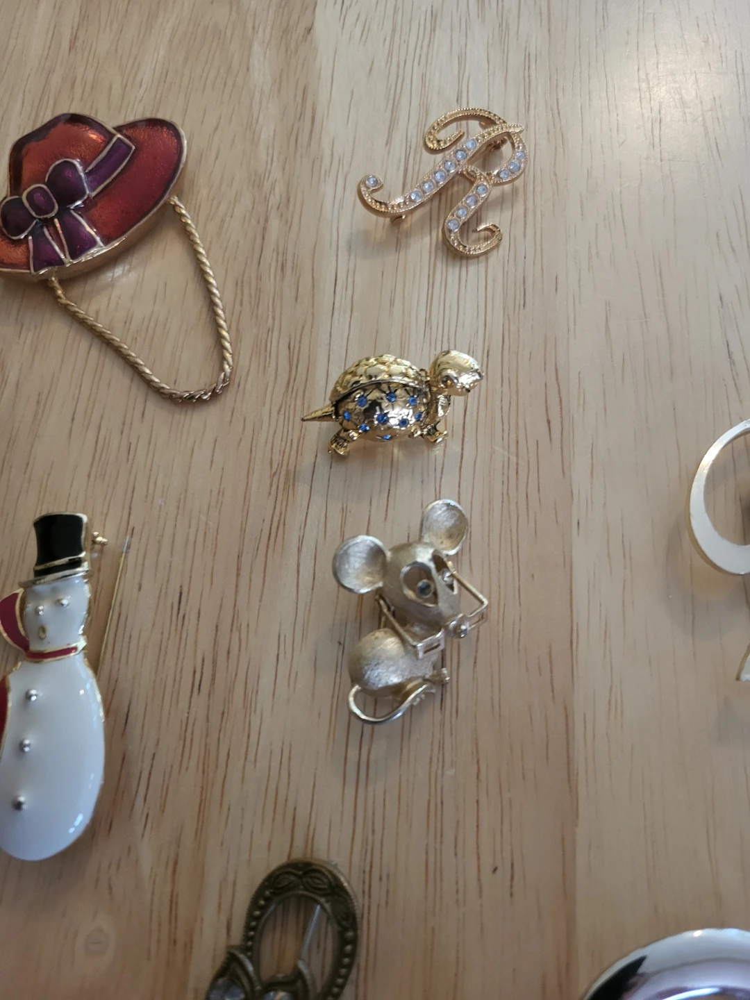 Assorted Brooches $5 ea or 3/$10 - photo 5
