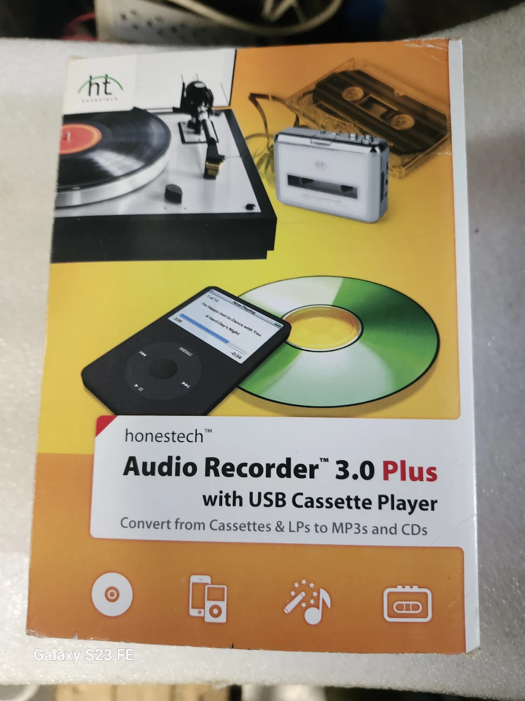 Honestech Audio Recorder 3.0 Plus with USB Cassette Player